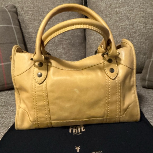 Weekend sale 🎉🥳👏🎊🎈Frye Yellow Leather Women's Bag Melissa satchel - Picture 2 of 9